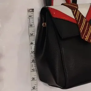 Damielle Miller | Bags | Griffinder Uniform Harry Potter  display picture 2